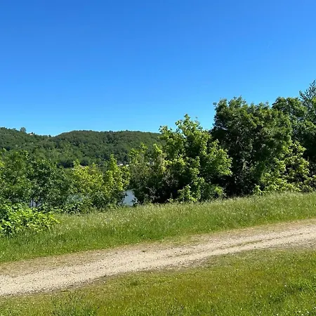 Le Paradis Du Rhone - Mobilhome Moderne Et Confortable Chalet *
