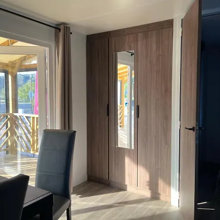 Chalet Le Paradis Du Rhone - Mobilhome Moderne Et Confortable Condrieu